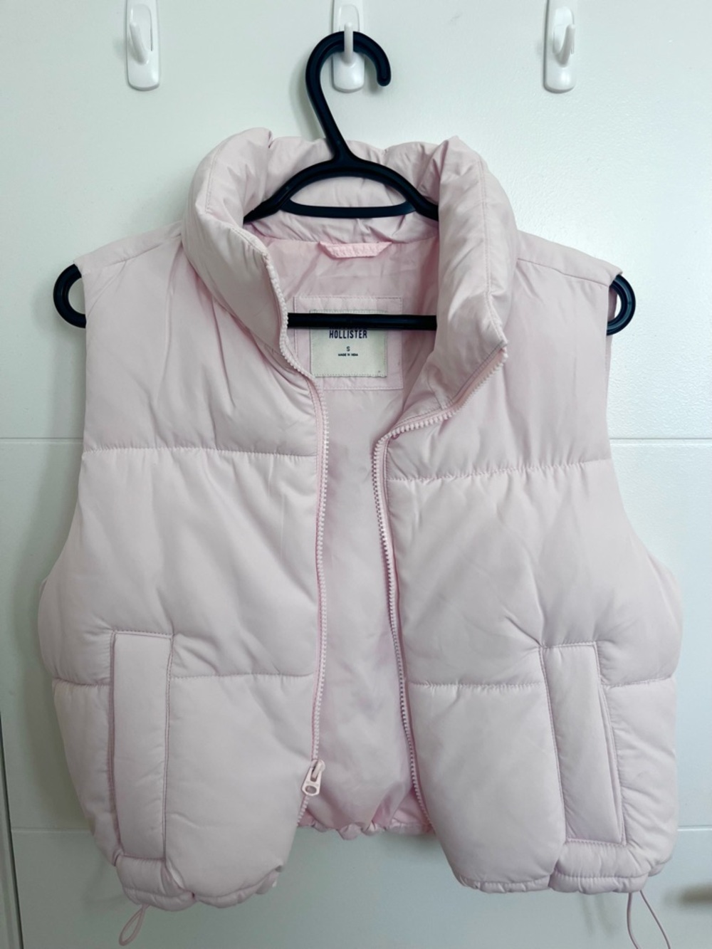 Hollister Blush Pink Puffer vest